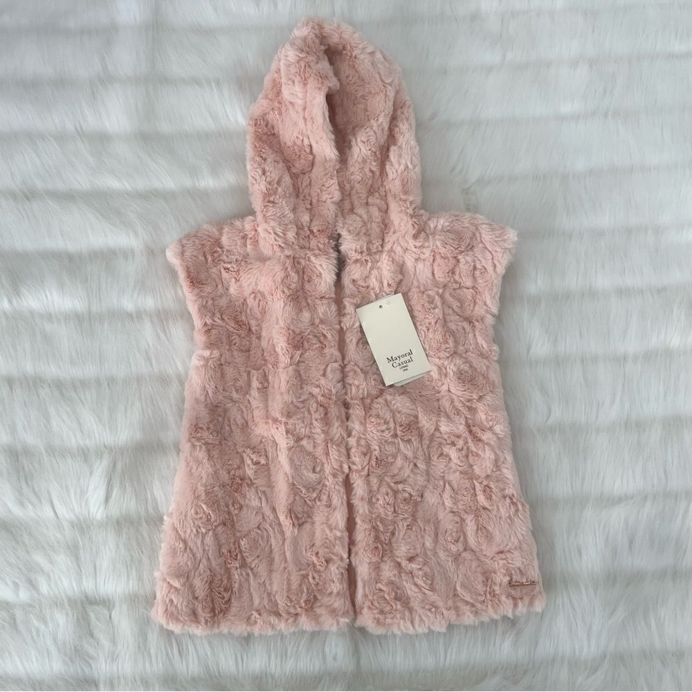Mayoral NWT Pink Faux Fur Sleeveless Vest (6)